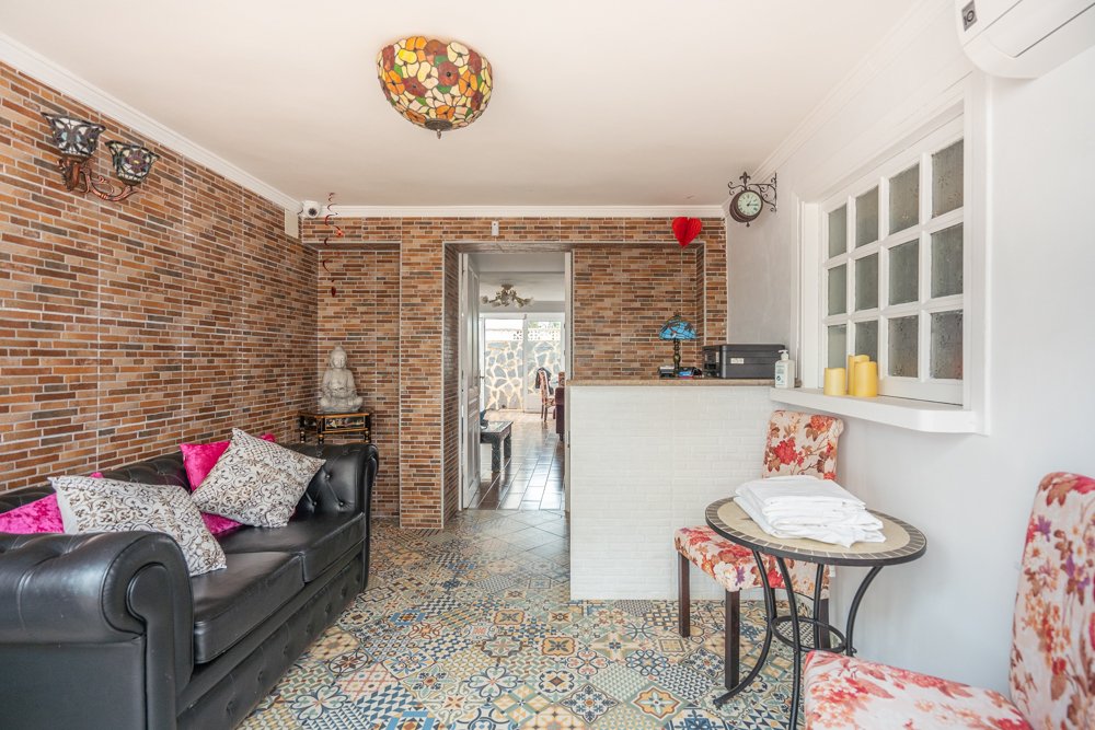 Commercial property in Calpe, Alicante, Spain 11 bedrooms, 335 sq.m. No. 78876