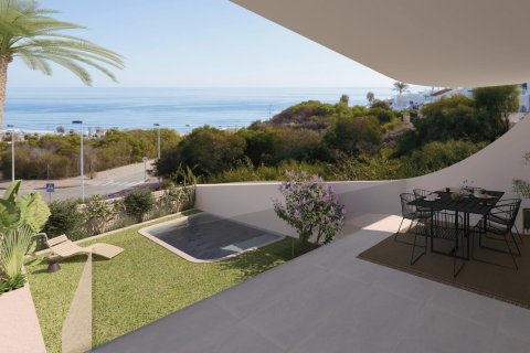 Bungalow in Torrevieja, Alicante, Spain 2 bedrooms, 166 sq.m. No. 133680