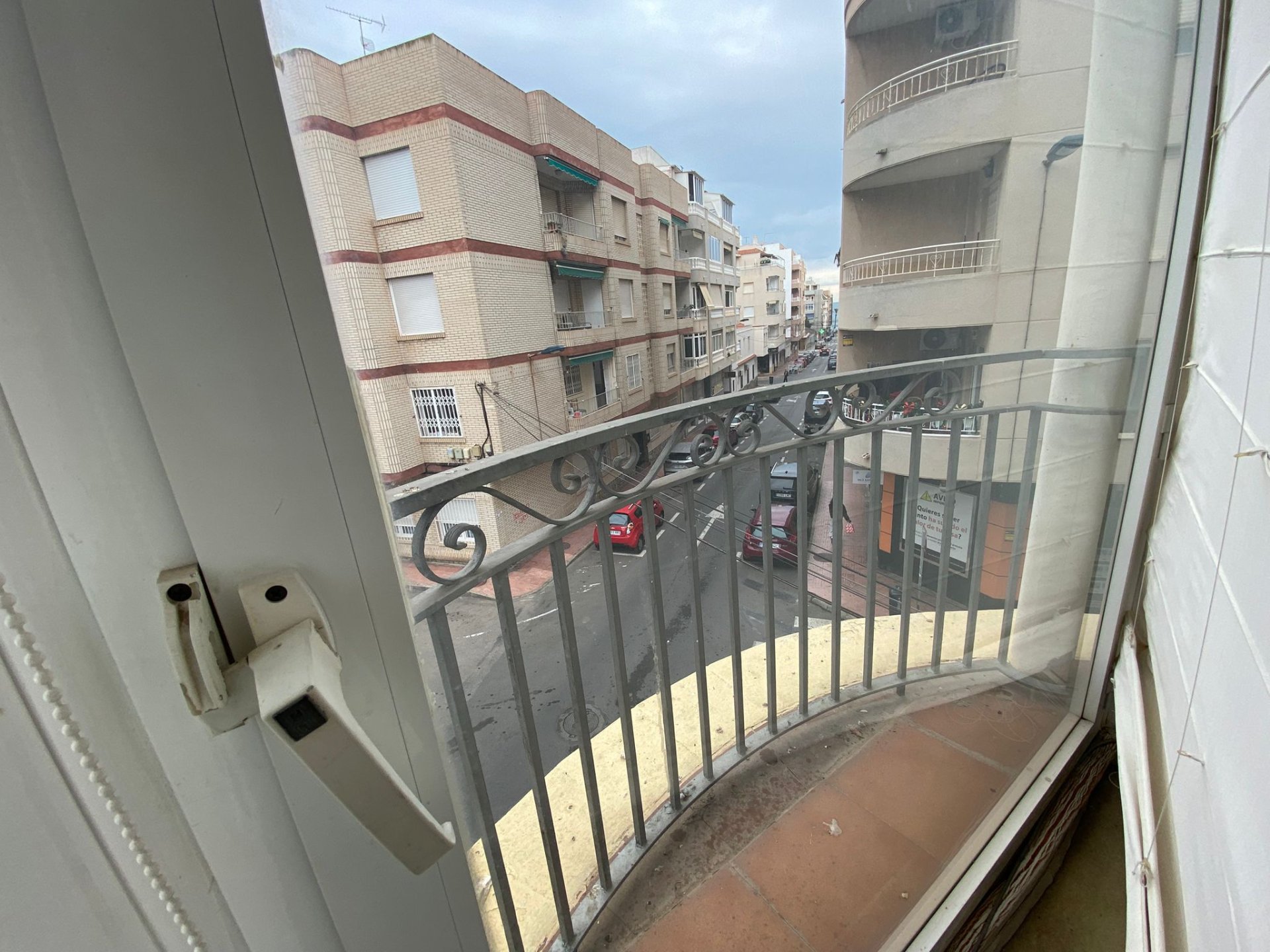 Apartamento en Torrevieja, Alicante, España 5 dormitorios, 180 m2 No. 154571