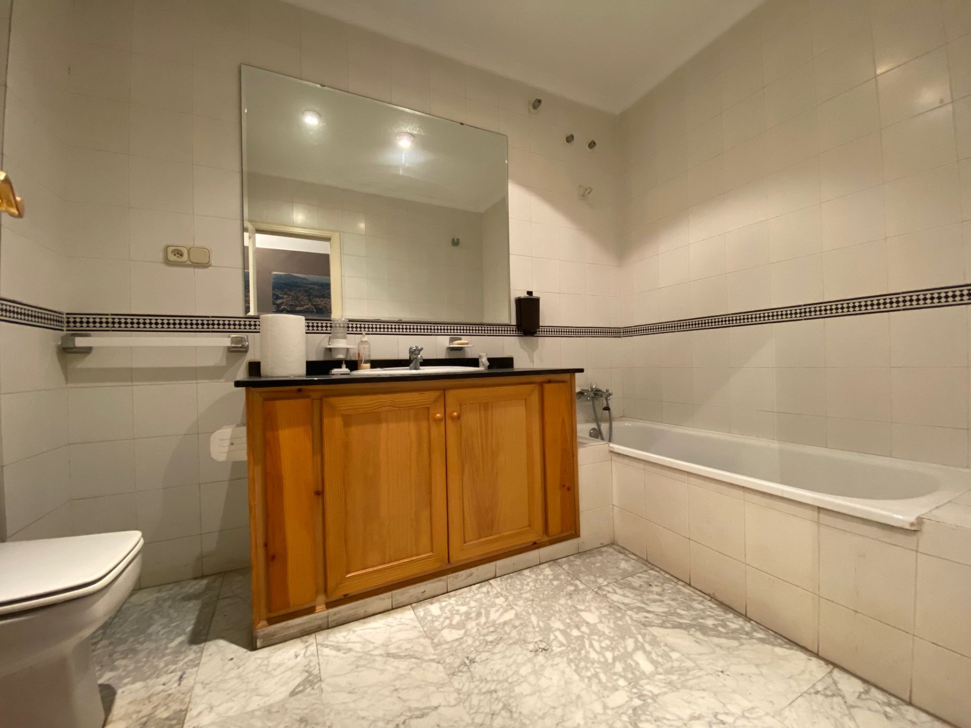 Apartamento en Torrevieja, Alicante, España 5 dormitorios, 180 m2 No. 154571