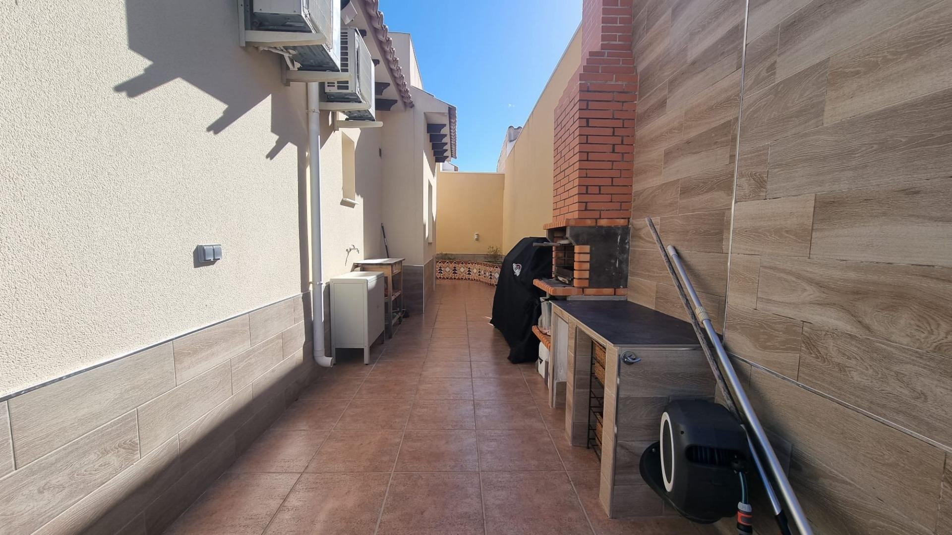 Huvila Los Balcones, Alicante, Espanja 4 makuuhuonetta, 240 m2 No. 195871