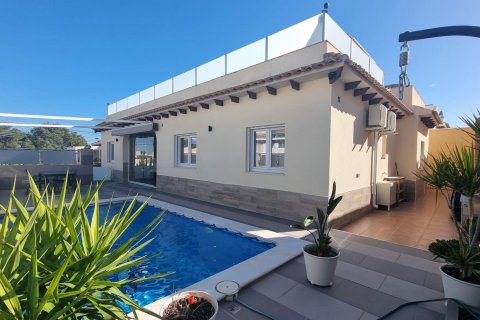Huvila Los Balcones, Alicante, Espanja 4 makuuhuonetta, 240 m2 No. 195871