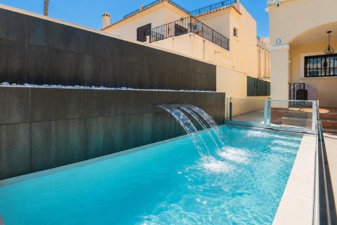 Villa in Torrevieja, Alicante, Spain 114 sq.m. No. 195876