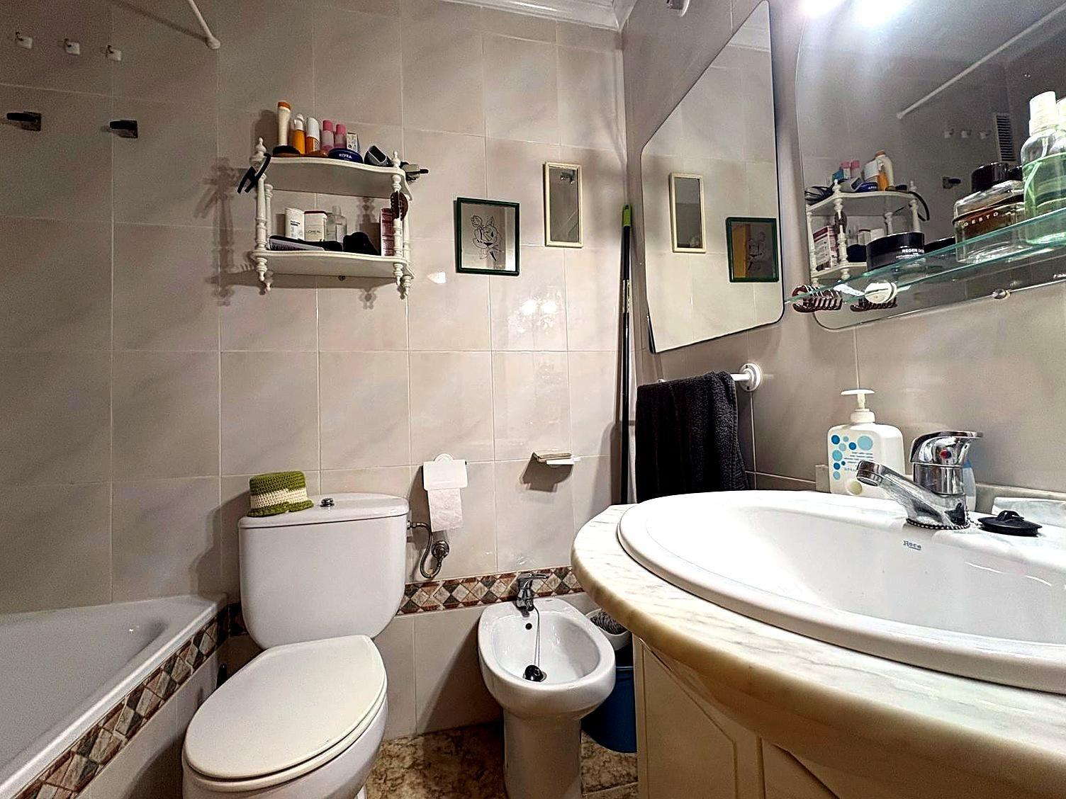 Huoneisto Torrevieja, Alicante, Espanja 1 makuuhuone, 70 m2 No. 195872
