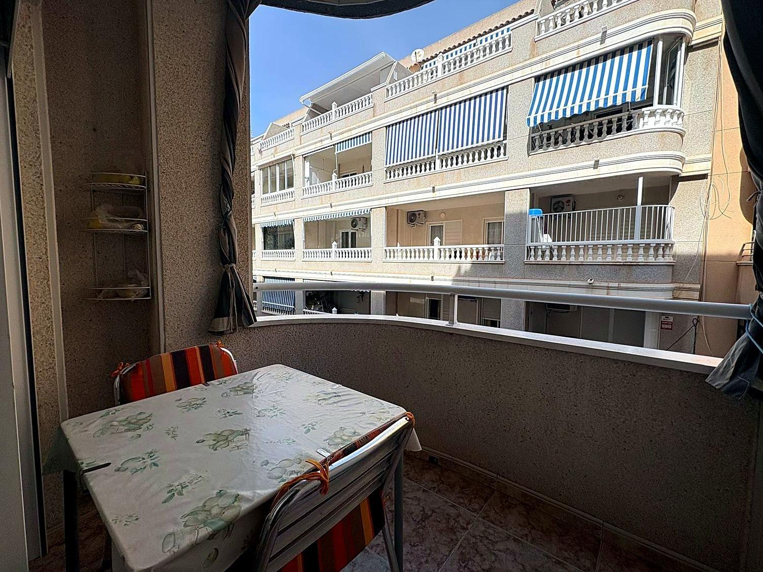 Huoneisto Torrevieja, Alicante, Espanja 1 makuuhuone, 70 m2 No. 195872