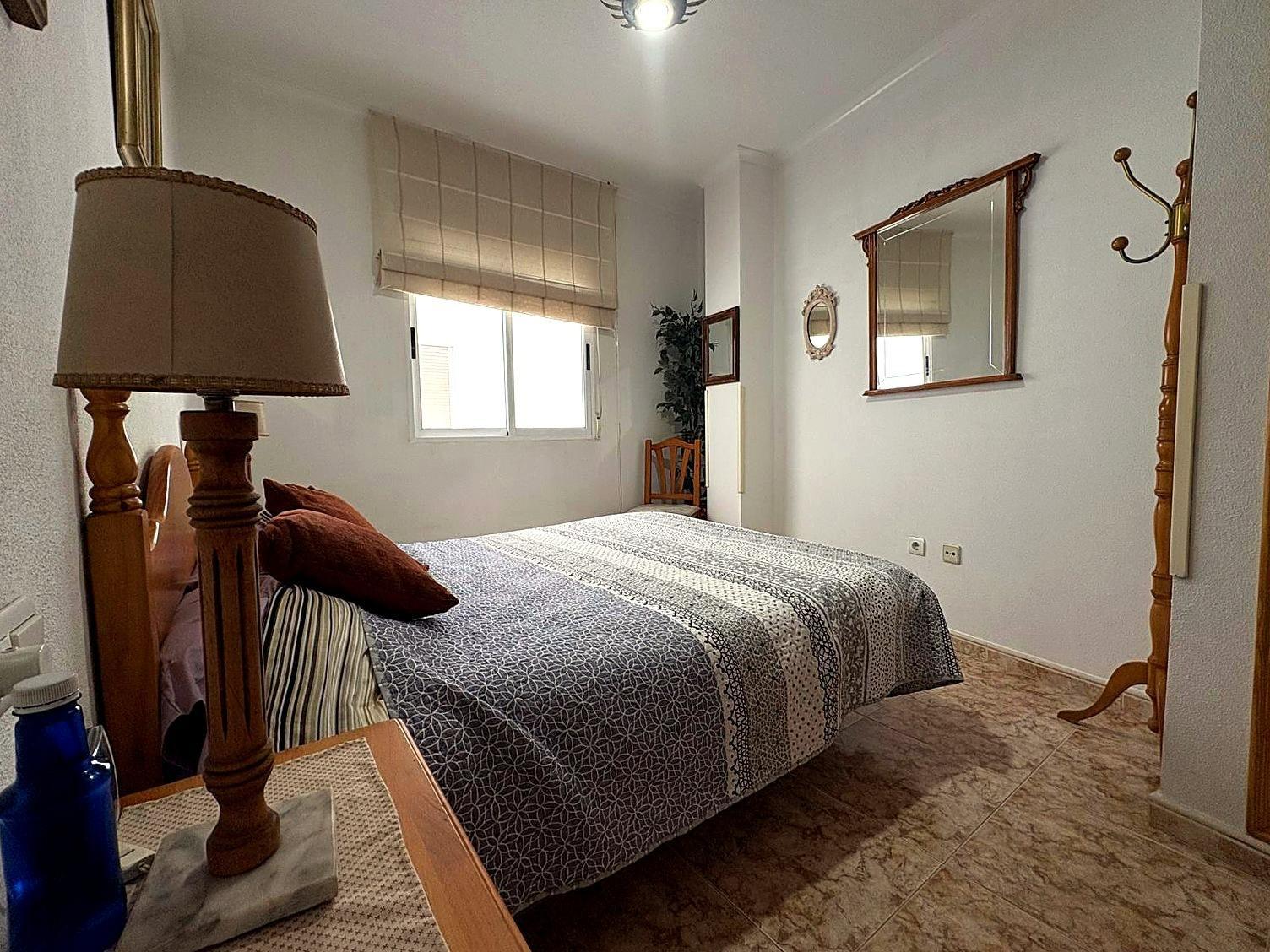 Huoneisto Torrevieja, Alicante, Espanja 1 makuuhuone, 70 m2 No. 195872