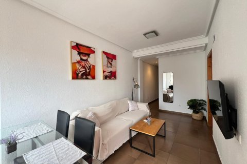 Apartment à Torrevieja, Alicante, Espagne 2 chambres, 52.8 m2 No. 195873