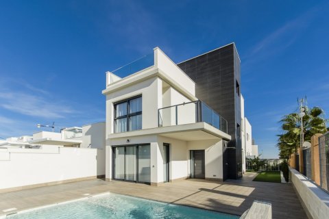 Villa en San Miguel de Salinas, Alicante, España 4 dormitorios, 135 m2 No. 142566