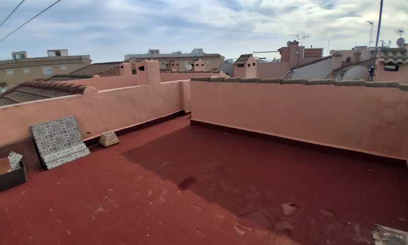Radhus i Torrevieja, Alicante, Spanien 2 sovrum, 70 kvm. Nr. 148631