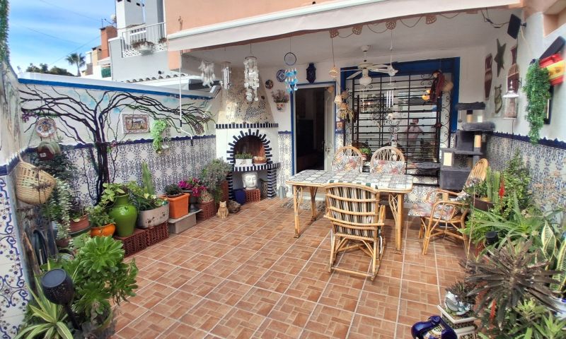 Radhus i Torrevieja, Alicante, Spanien 2 sovrum, 70 kvm. Nr. 148631
