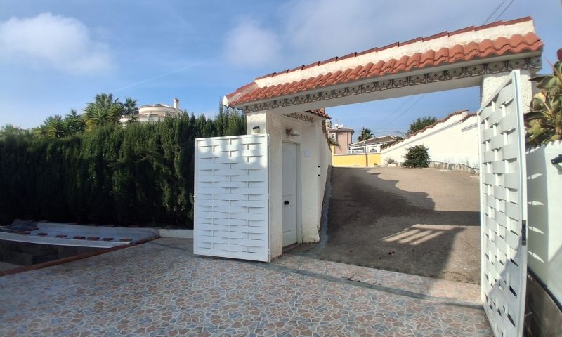 Villa i Rojales, Alicante, Spanien 5 sovrum, 187 kvm. Nr. 148632