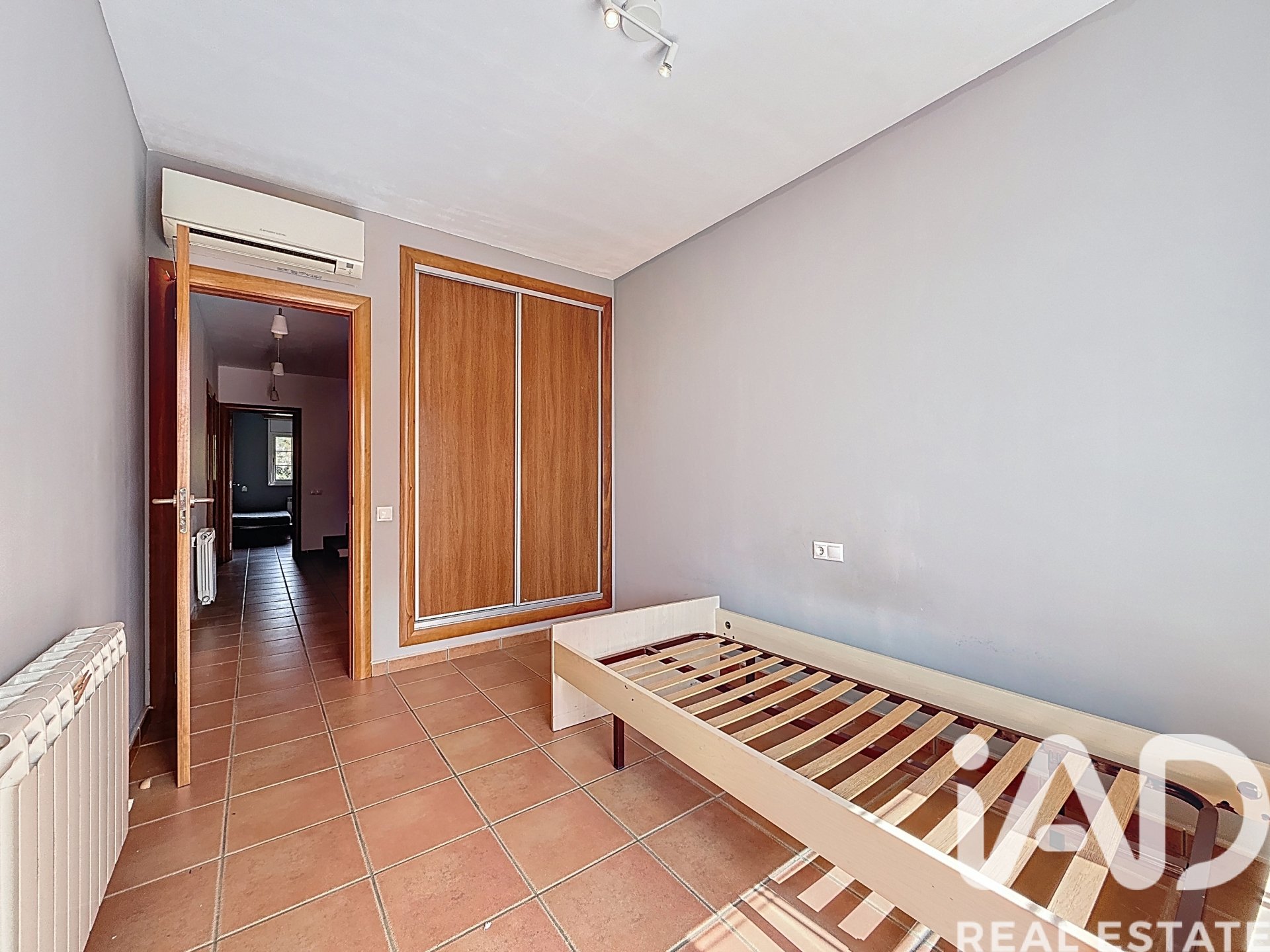 Casa adosada en Sant Jaume dels Domenys, Tarragona, España 4 dormitorios, 242 m2 No. 172764