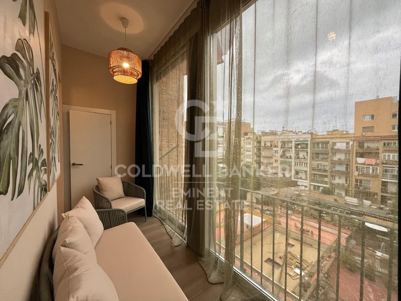 Apartament w Barcelona, Hiszpania 4 sypialnie, 136 mkw. nr 157819