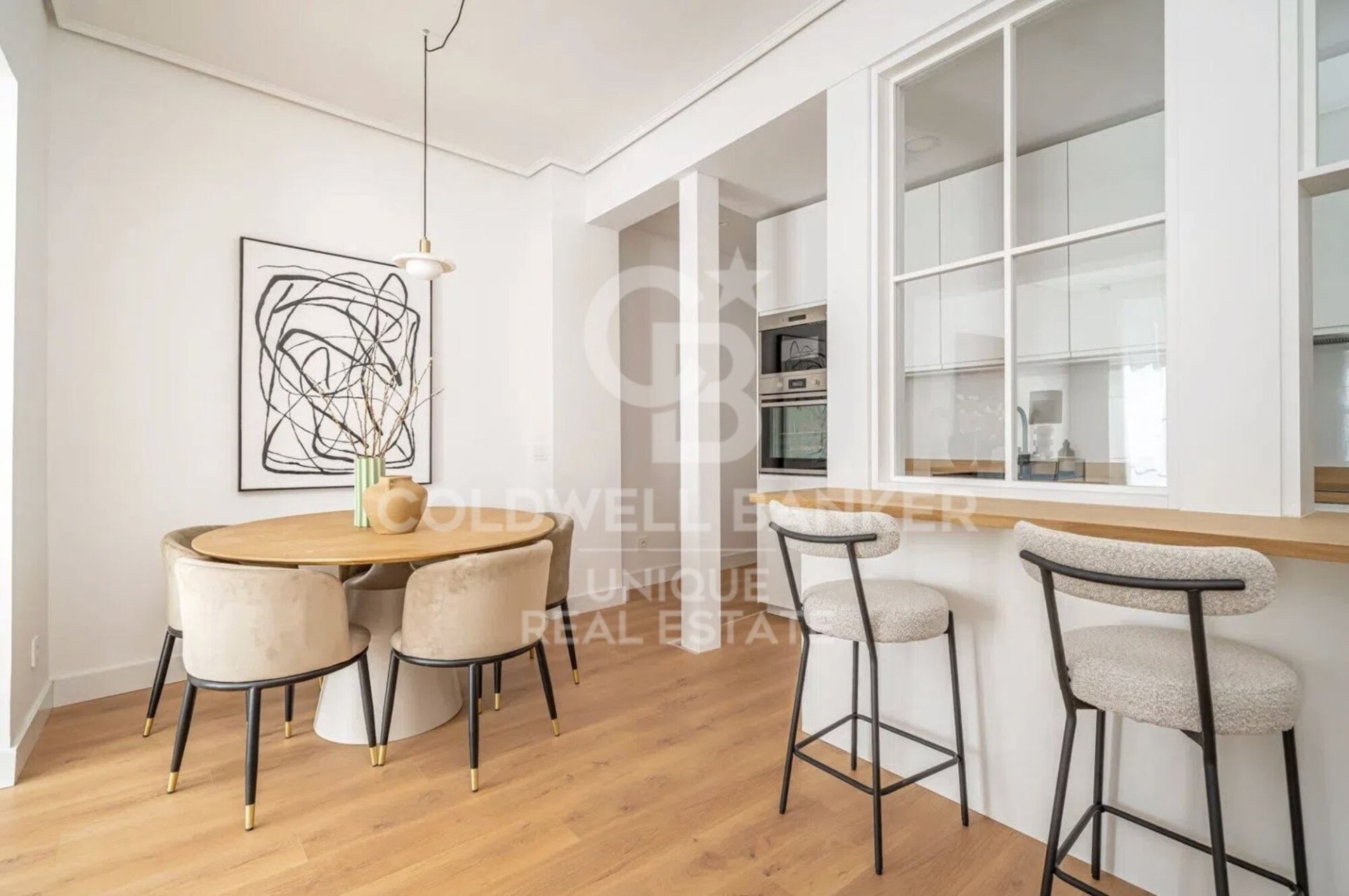 Huoneisto Madrid, Espanja 2 makuuhuonetta, 124 m2 No. 157622