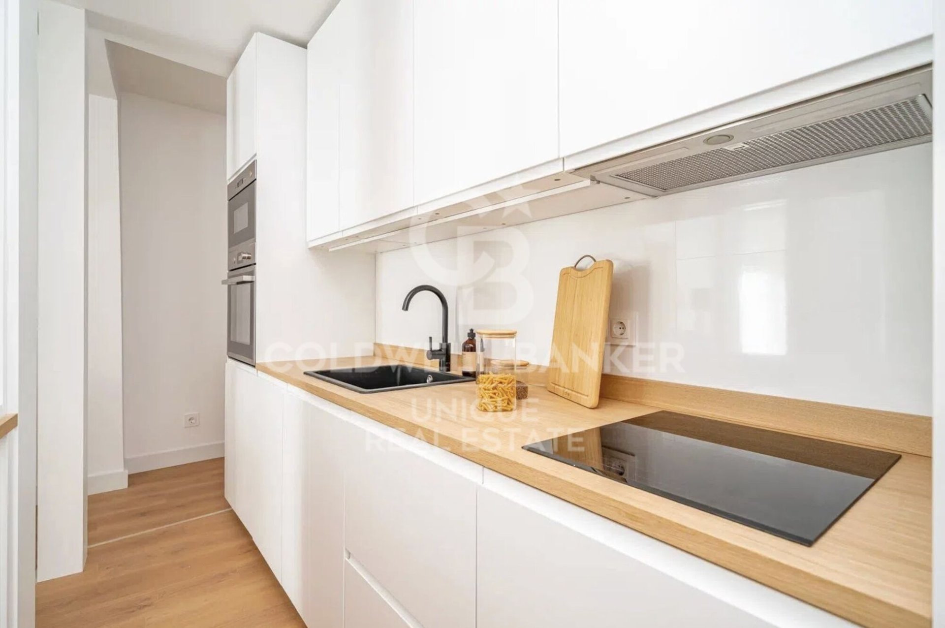 Huoneisto Madrid, Espanja 2 makuuhuonetta, 124 m2 No. 157622