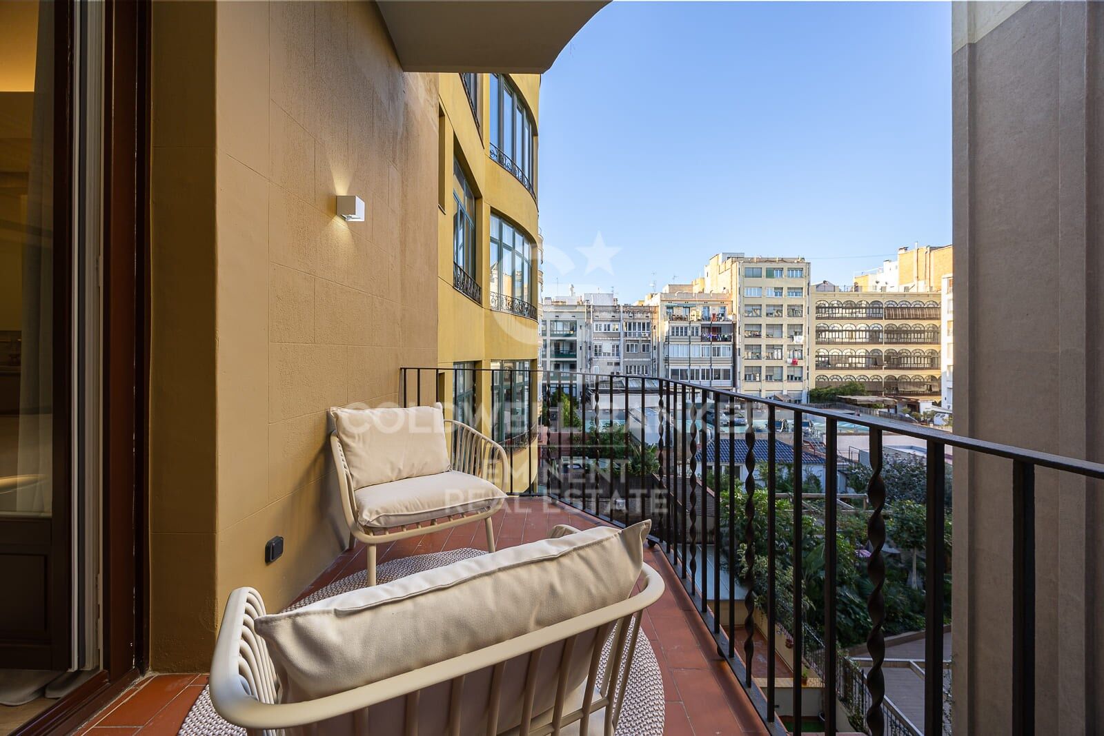 Appartamento a Barcelona, Spagna 4 camere da letto, 241 mq. N° 157623