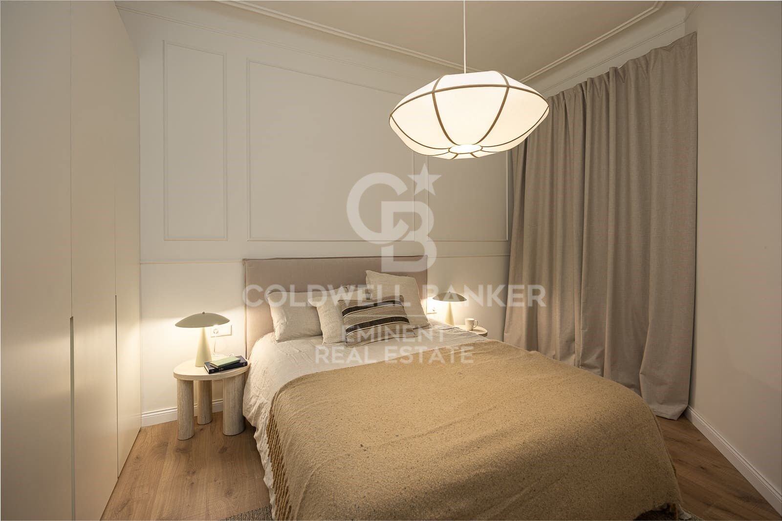 Appartamento a Barcelona, Spagna 4 camere da letto, 241 mq. N° 157623