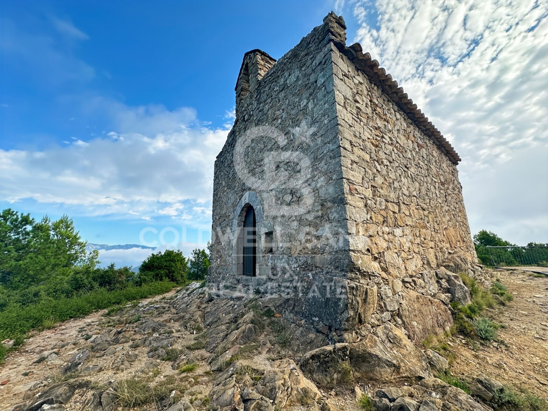 Land in Girona, Spanien 2209727 m2 Nr. 157822