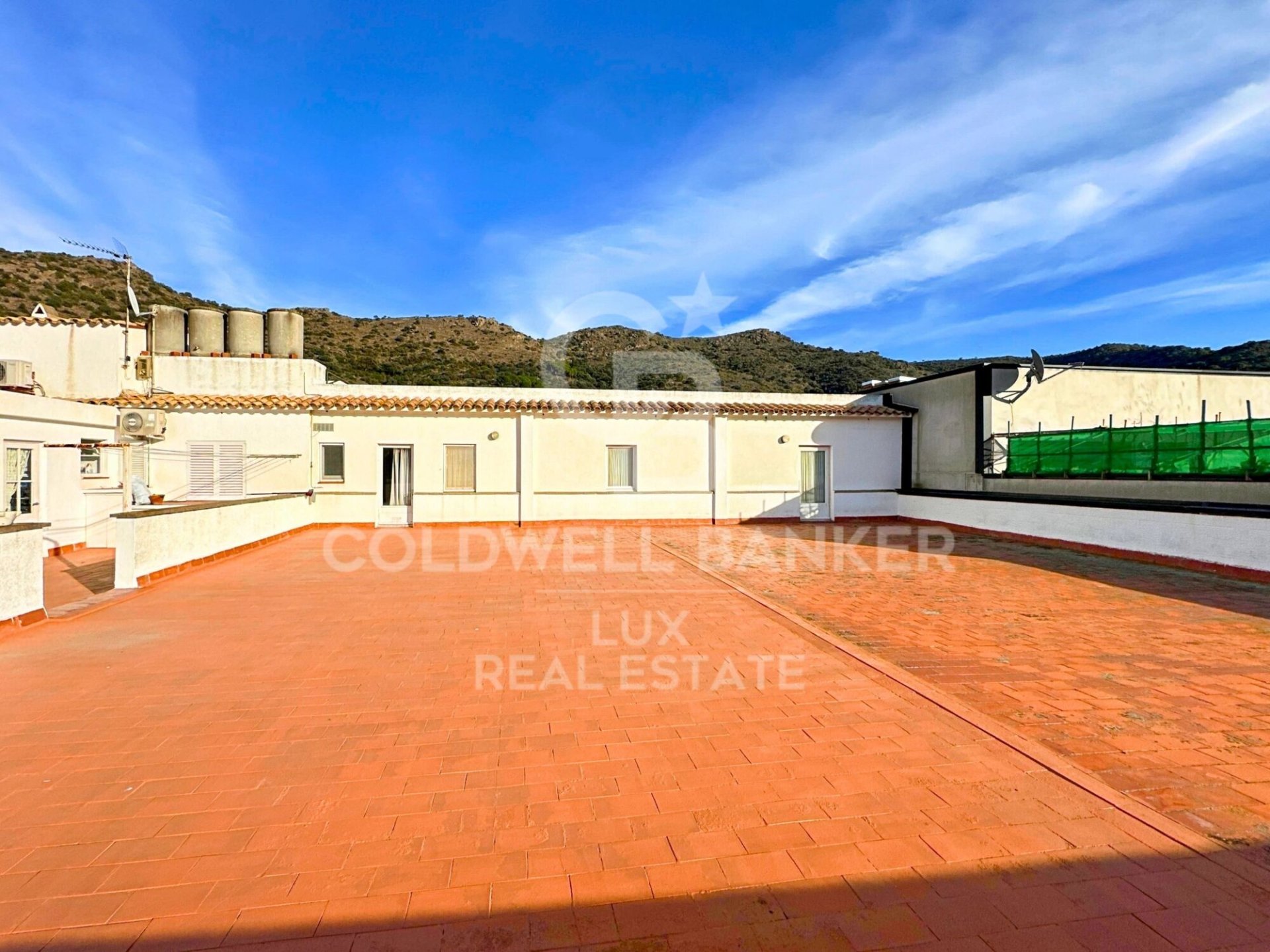 Dzīvoklis El Port De La Selva, Girona, Spānijā 3 istabas, 2009 m2 Nr. 160235