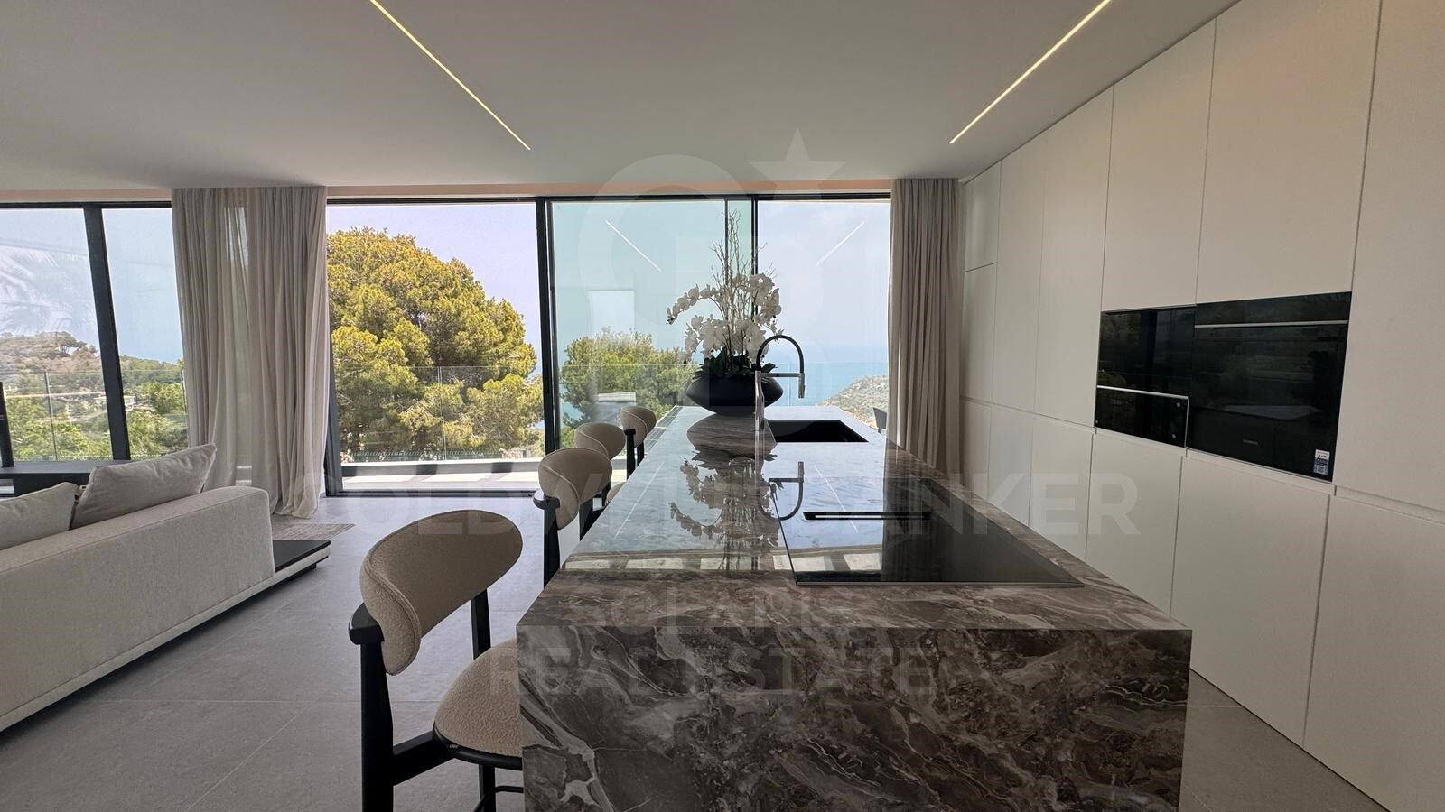 Villa à Javea, Alicante, Espagne 4 chambres, 450 m2 No. 160236