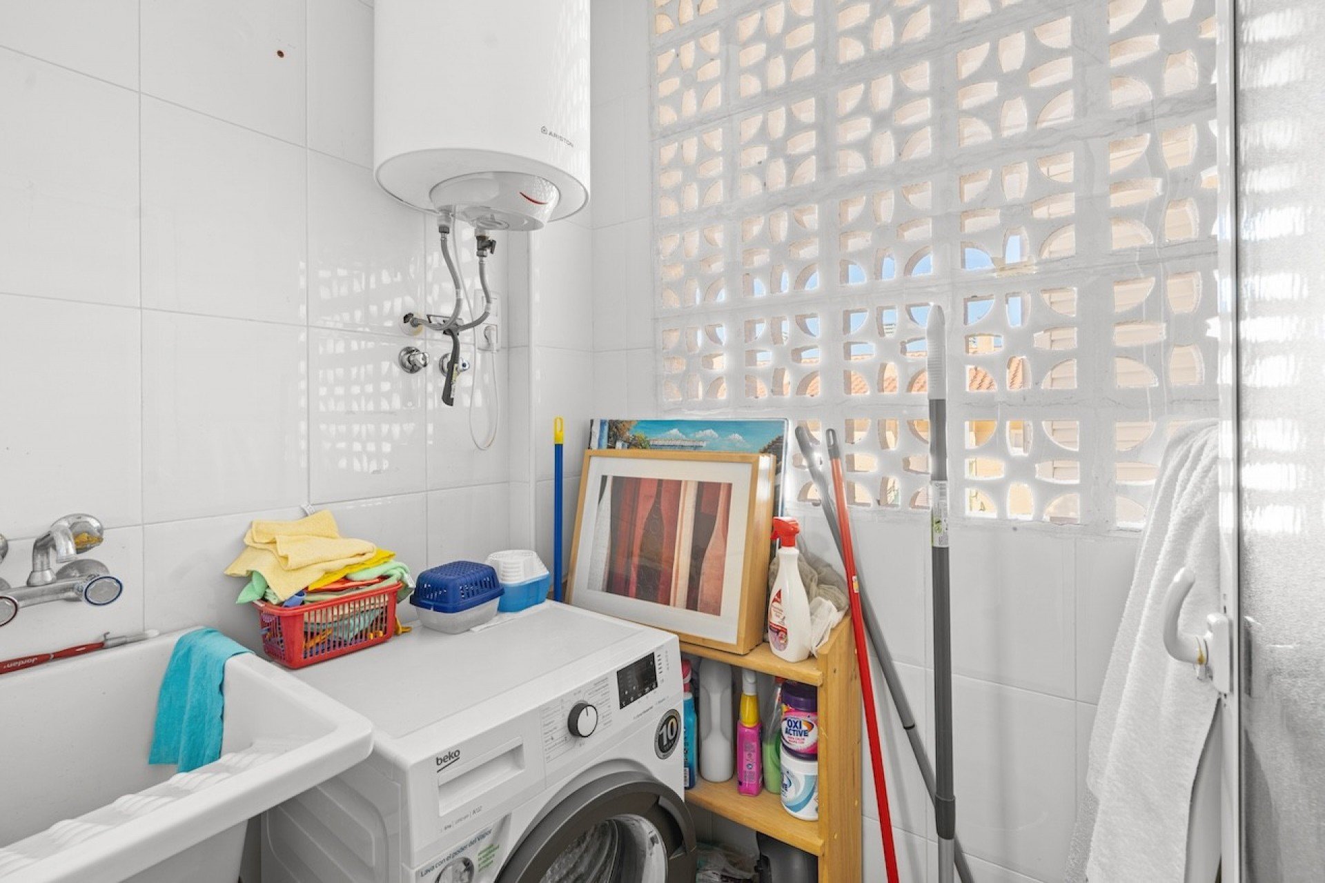 Apartamento en Gran Alacant, Alicante, España 2 dormitorios, 63 m2 No. 160659
