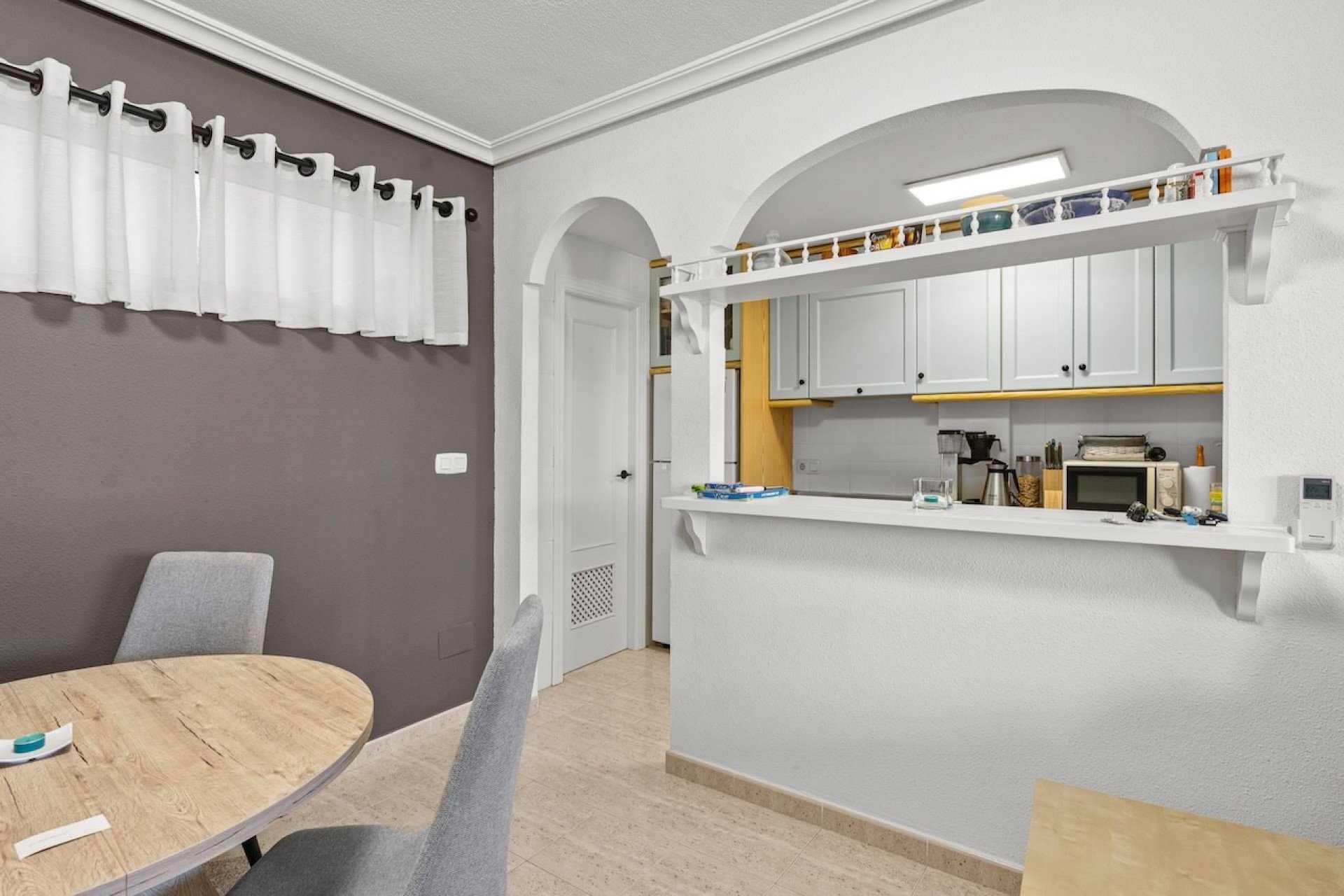 Apartamento en Gran Alacant, Alicante, España 2 dormitorios, 63 m2 No. 160659