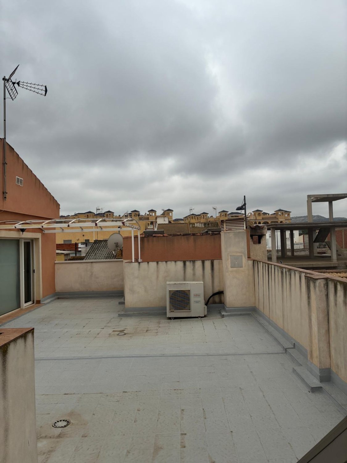 Casa adosada en Algorfa, Alicante, España 3 dormitorios, 187 m2 No. 160655
