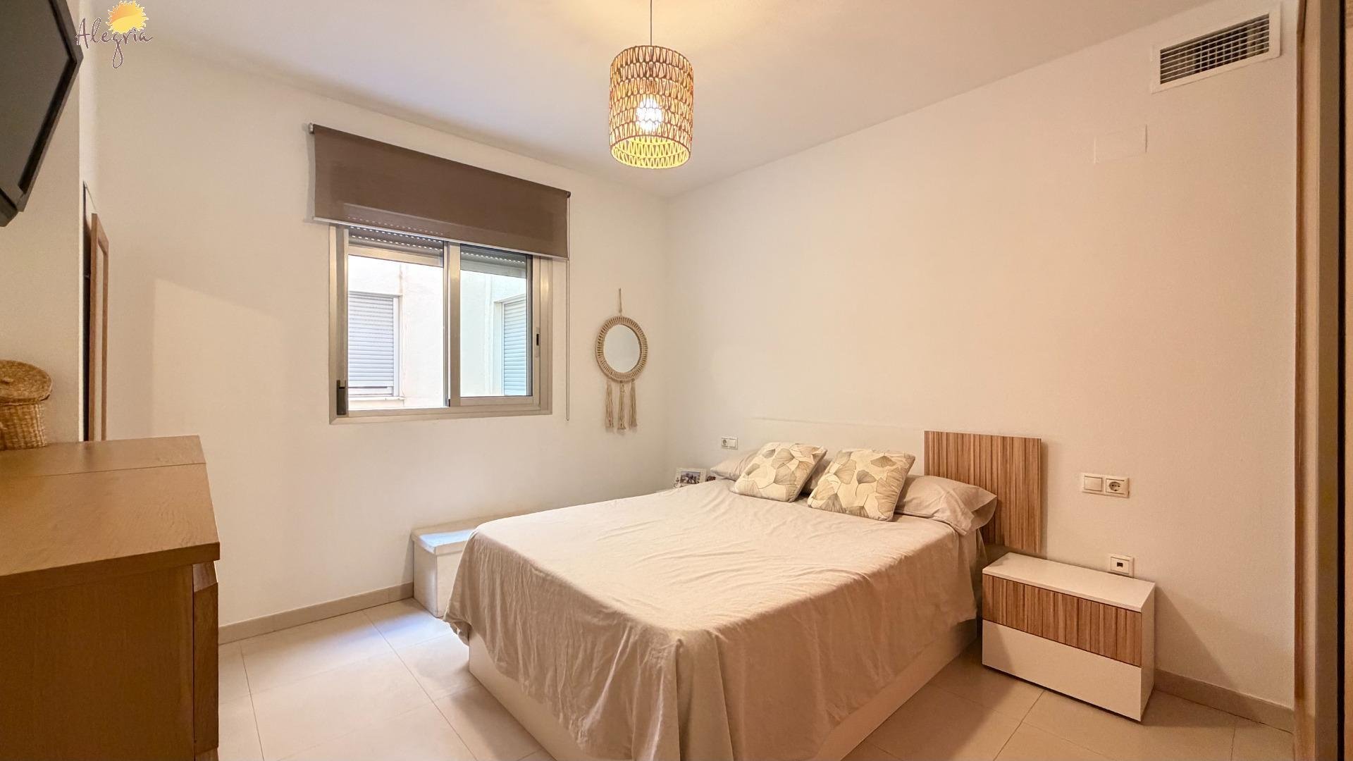 Apartment à Torrevieja, Alicante, Espagne 1 chambre, 67 m2 No. 183031