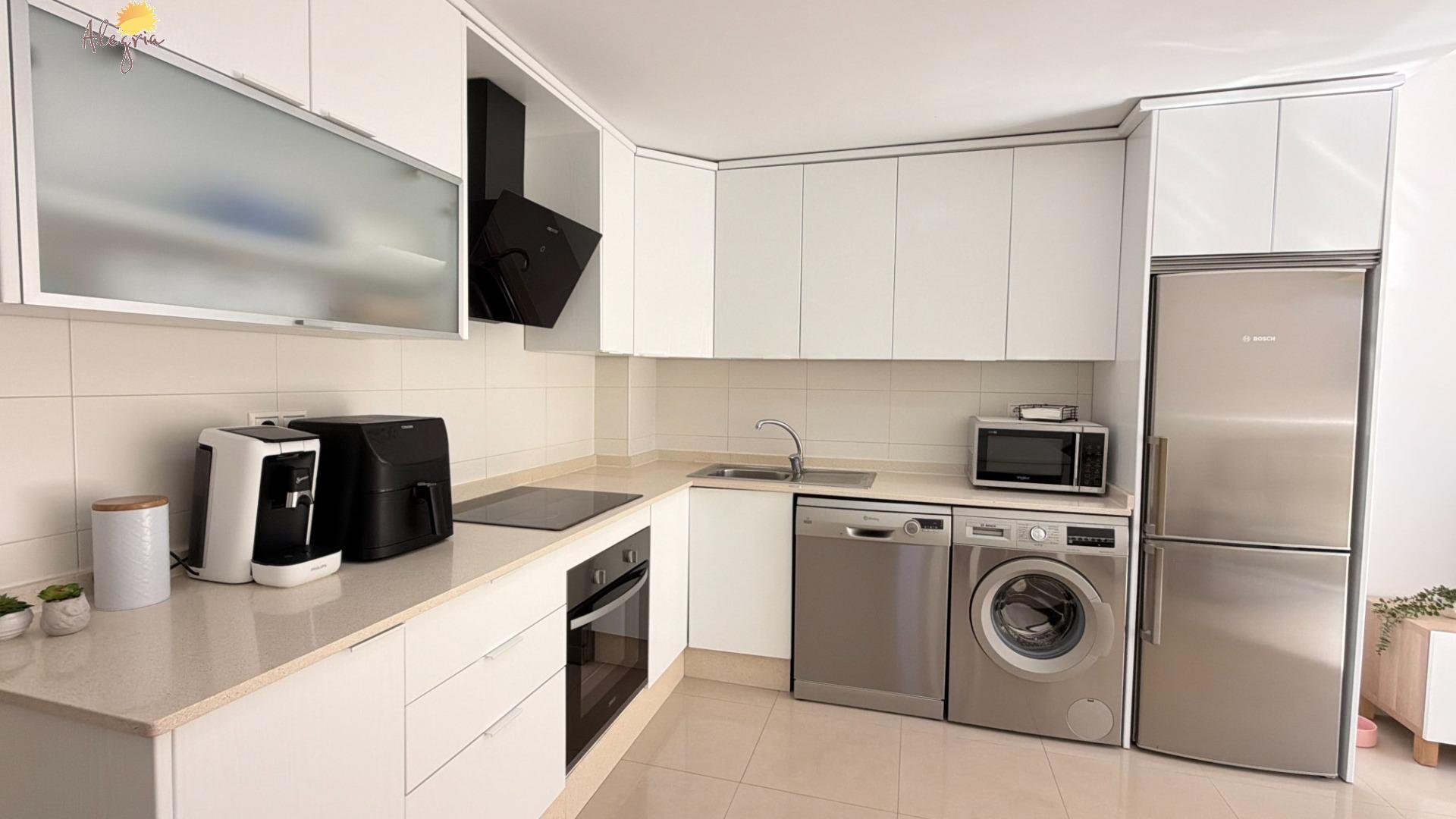 Apartment à Torrevieja, Alicante, Espagne 1 chambre, 67 m2 No. 183031
