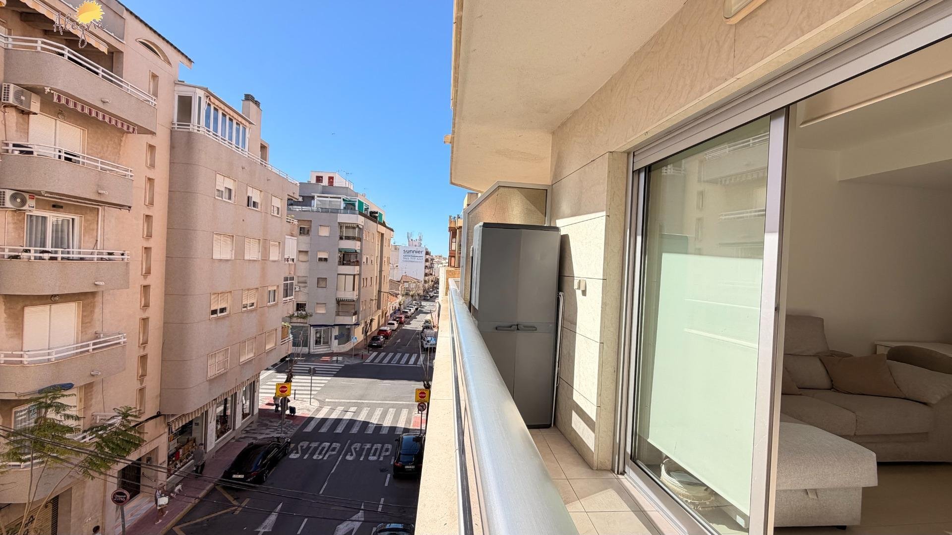 Apartment à Torrevieja, Alicante, Espagne 1 chambre, 67 m2 No. 183031