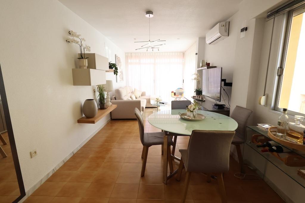 Appartamento a La Veleta, Alicante, Spagna 1 camera da letto, 49 mq. N° 183037