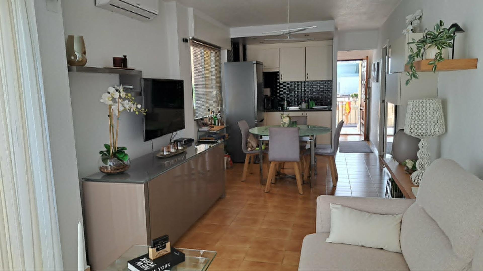 Appartamento a La Veleta, Alicante, Spagna 1 camera da letto, 49 mq. N° 183037