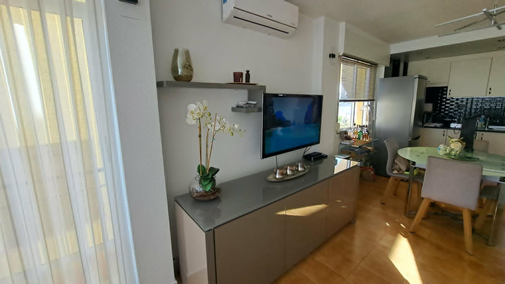 Appartamento a La Veleta, Alicante, Spagna 1 camera da letto, 49 mq. N° 183037