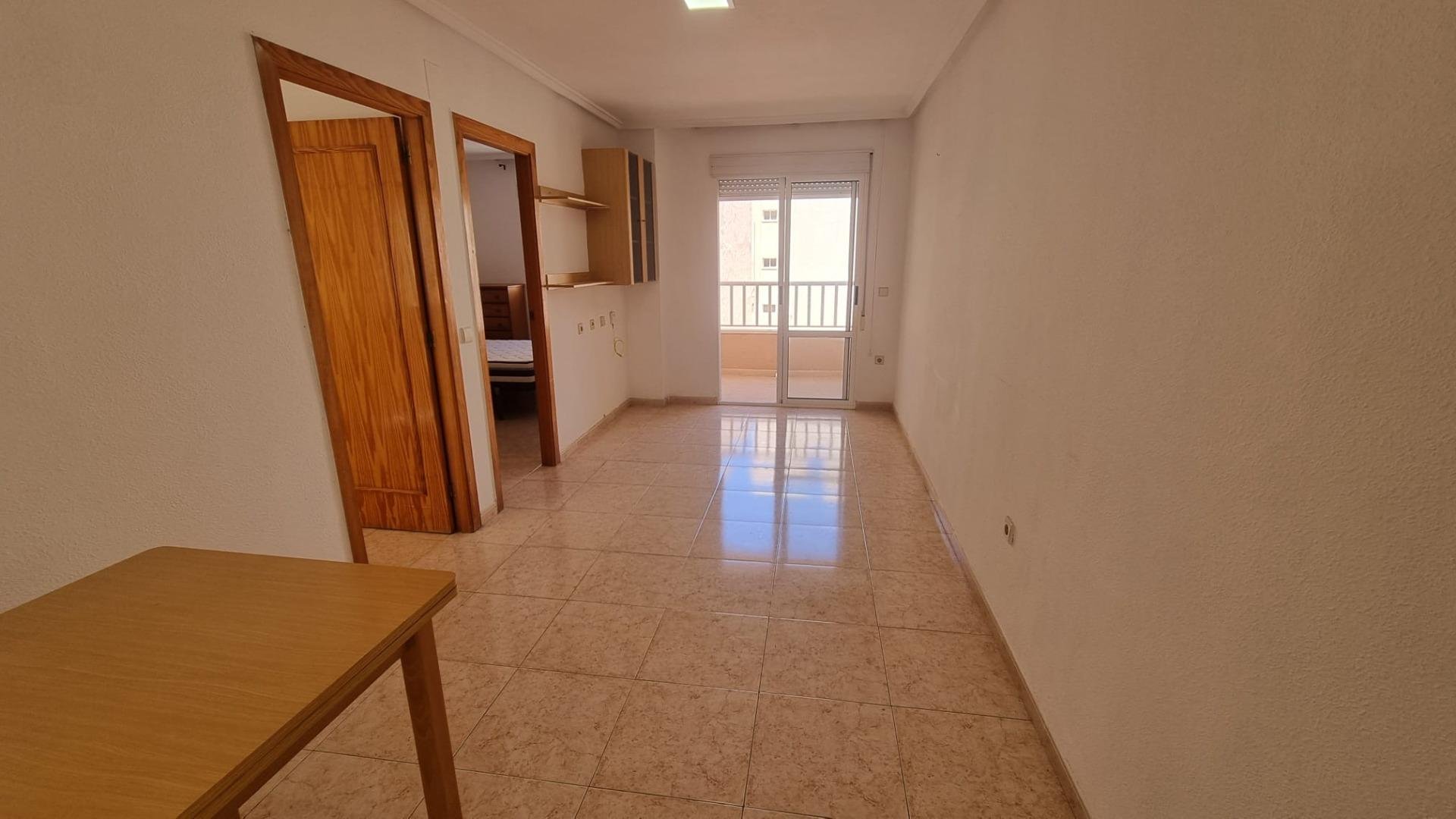 Huoneisto Torrevieja, Alicante, Espanja 2 makuuhuonetta, 57 m2 No. 183036
