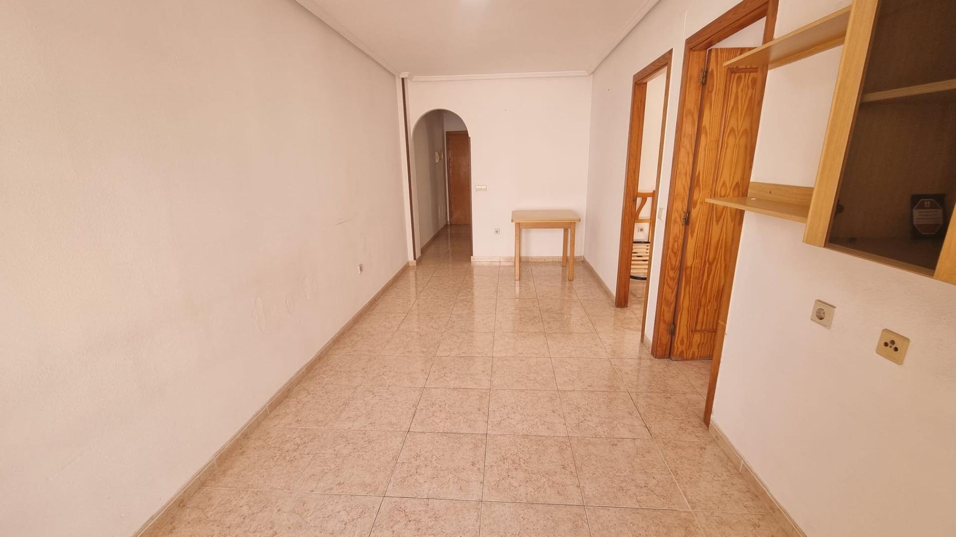 Huoneisto Torrevieja, Alicante, Espanja 2 makuuhuonetta, 57 m2 No. 183036
