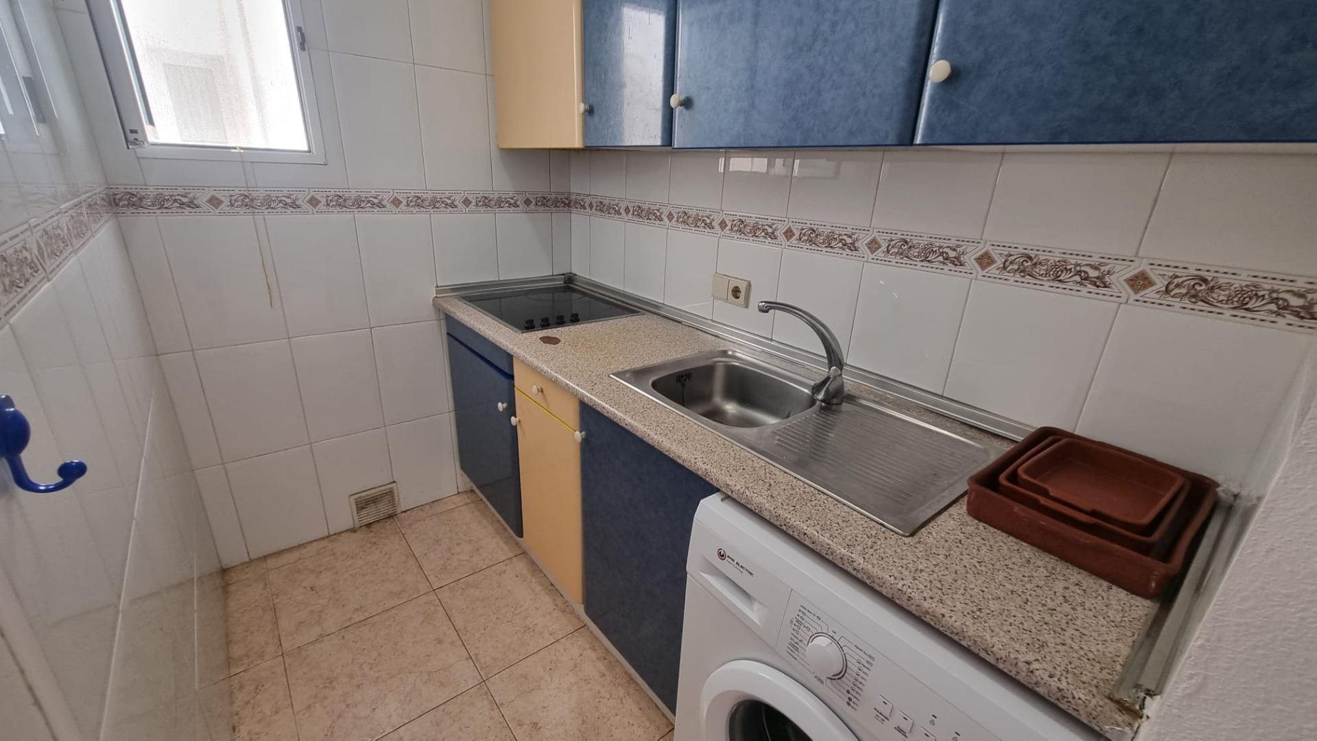 Huoneisto Torrevieja, Alicante, Espanja 2 makuuhuonetta, 57 m2 No. 183036