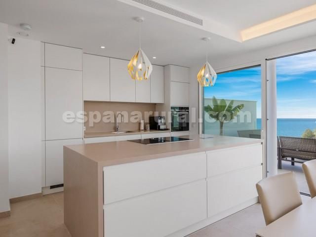 Lägenhet i Malaga, Spanien 3 sovrum, 110 kvm. Nr. 98426