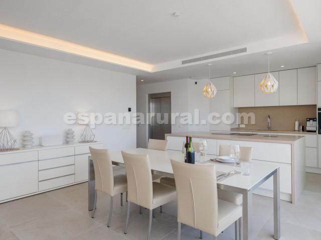 Lägenhet i Malaga, Spanien 3 sovrum, 110 kvm. Nr. 98426