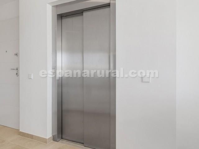 Lägenhet i Malaga, Spanien 3 sovrum, 110 kvm. Nr. 98426