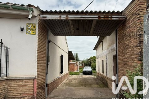 Hus i Logrono, La Rioja, Spanien 4 sovrum, 486 kvm. Nr. 172269