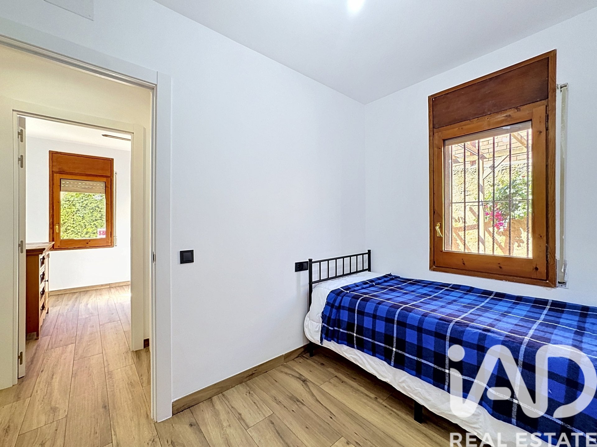 Hus i Premia De Dalt, Barcelona, Spanien 5 sovrum, 250 kvm. Nr. 172270