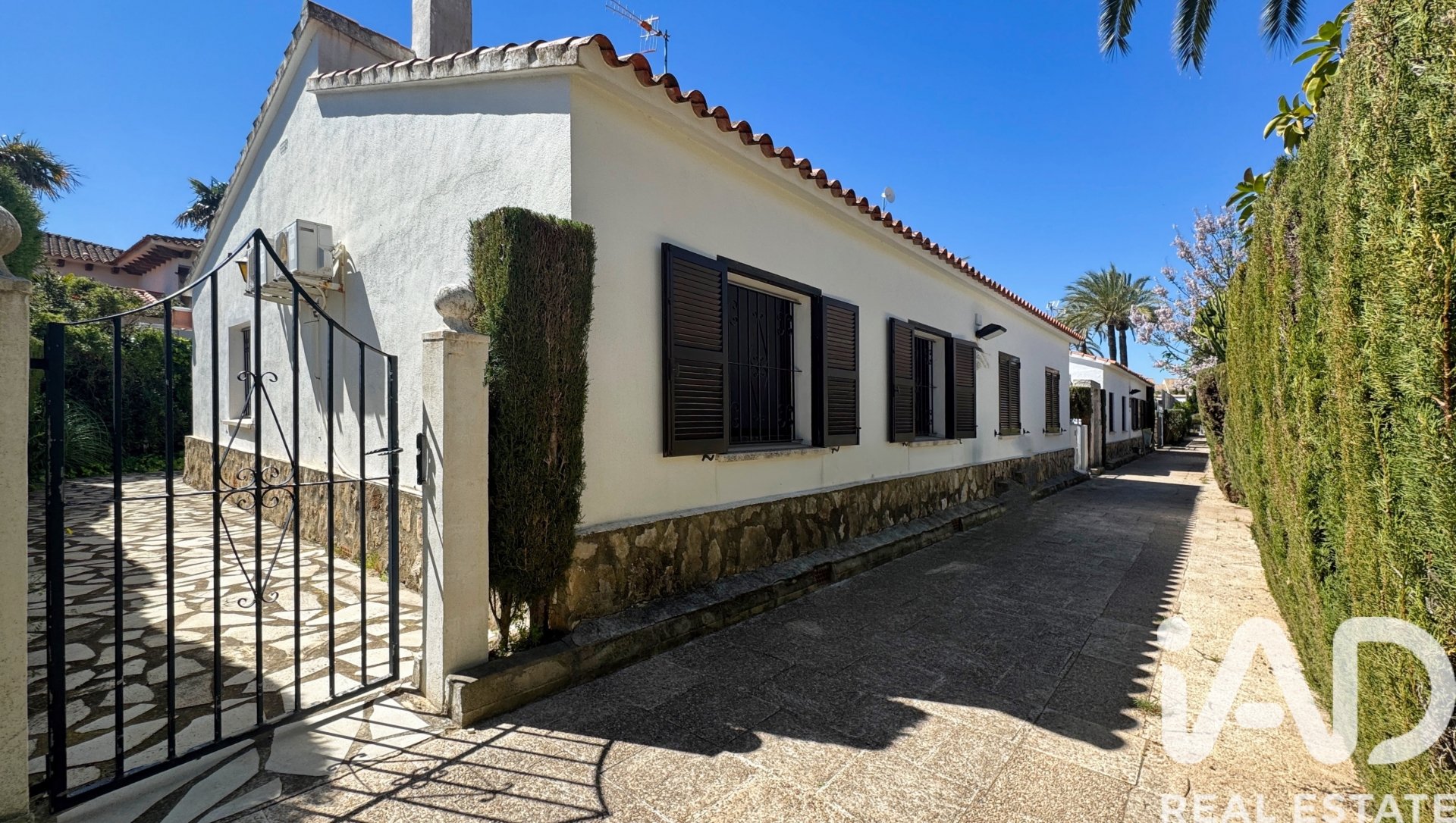Kaupunkipientalo Denia, Alicante, Espanja 2 makuuhuonetta, 61 m2 No. 172785