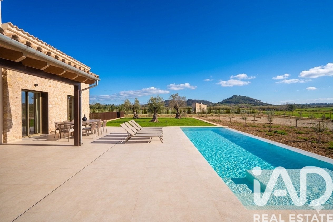 House in Sineu, Mallorca, Spain 4 bedrooms, 370 sq.m. No. 172781
