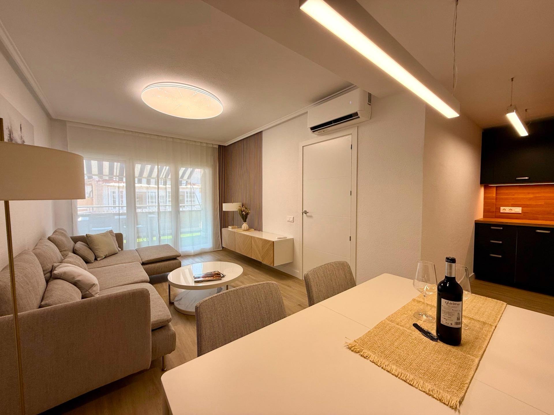 Dzīvoklis Torrevieja, Alicante, Spānijā 2 istabas, 66 m2 Nr. 190128