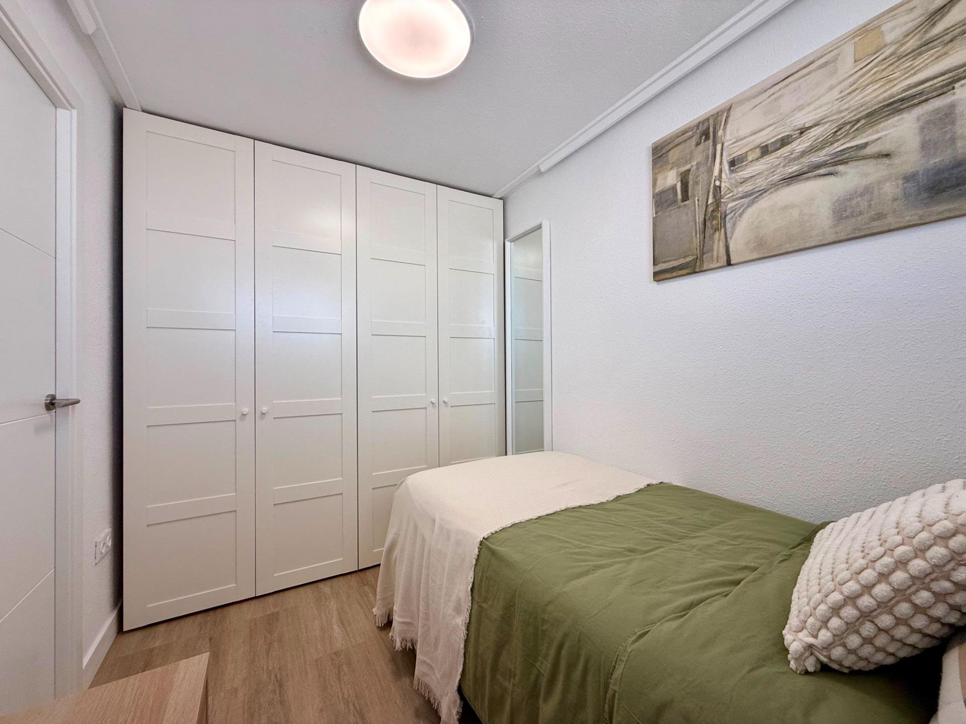 Dzīvoklis Torrevieja, Alicante, Spānijā 2 istabas, 66 m2 Nr. 190128