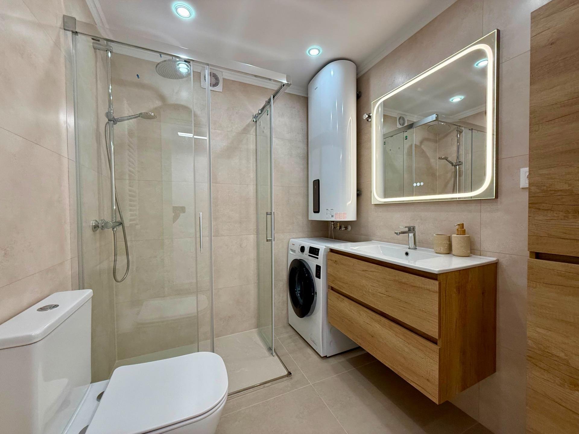 Dzīvoklis Torrevieja, Alicante, Spānijā 2 istabas, 66 m2 Nr. 190128