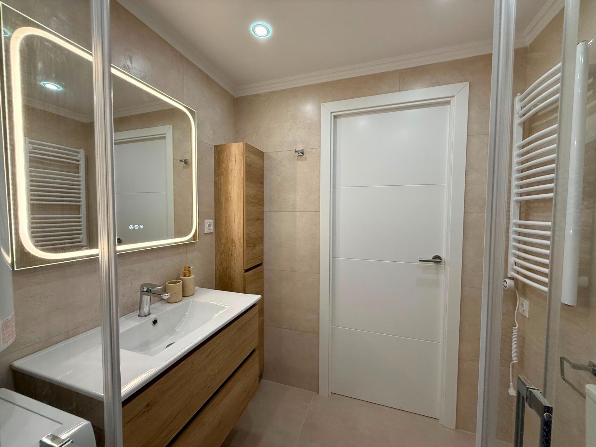 Dzīvoklis Torrevieja, Alicante, Spānijā 2 istabas, 66 m2 Nr. 190128