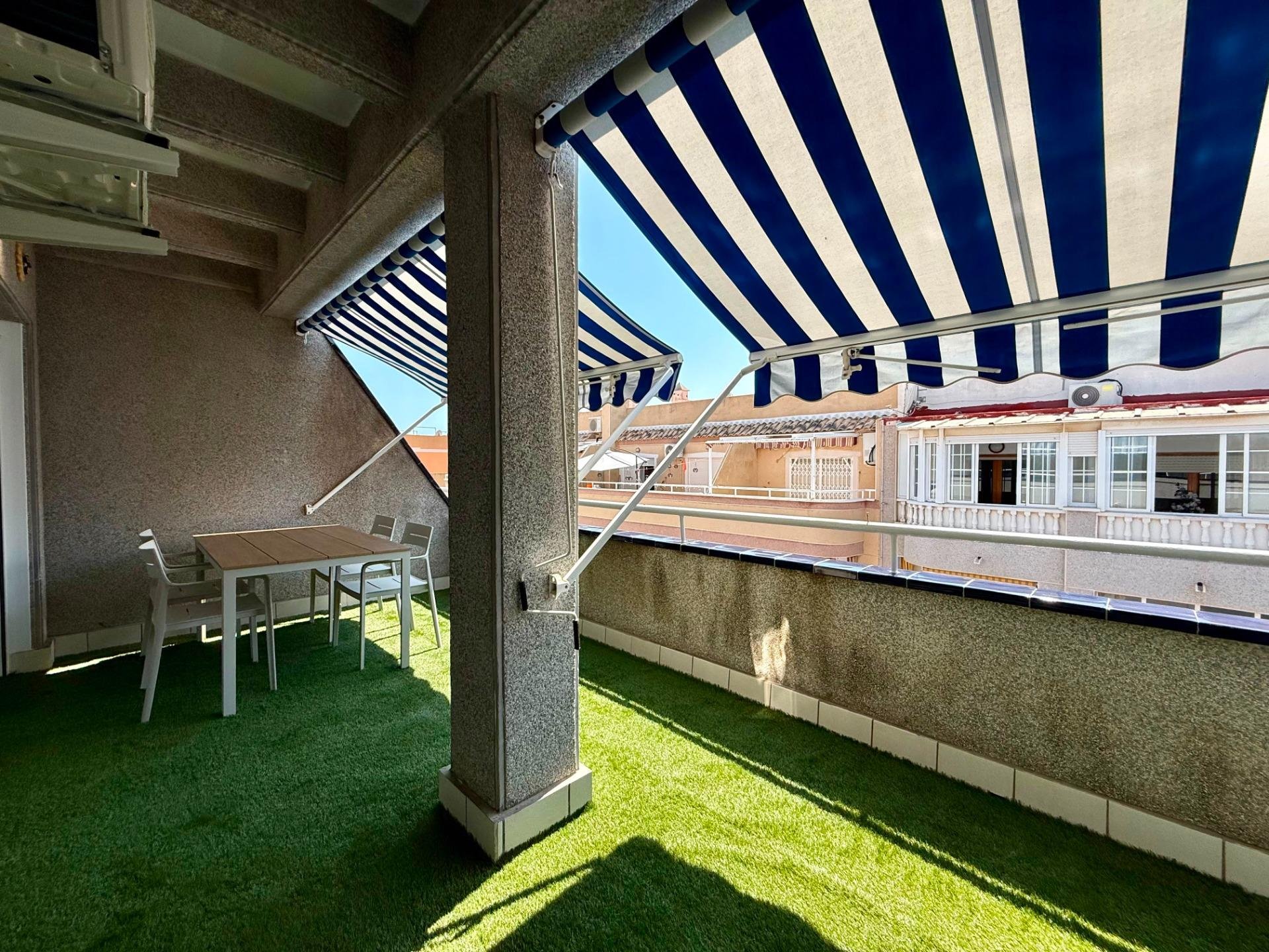 Dzīvoklis Torrevieja, Alicante, Spānijā 2 istabas, 66 m2 Nr. 190128