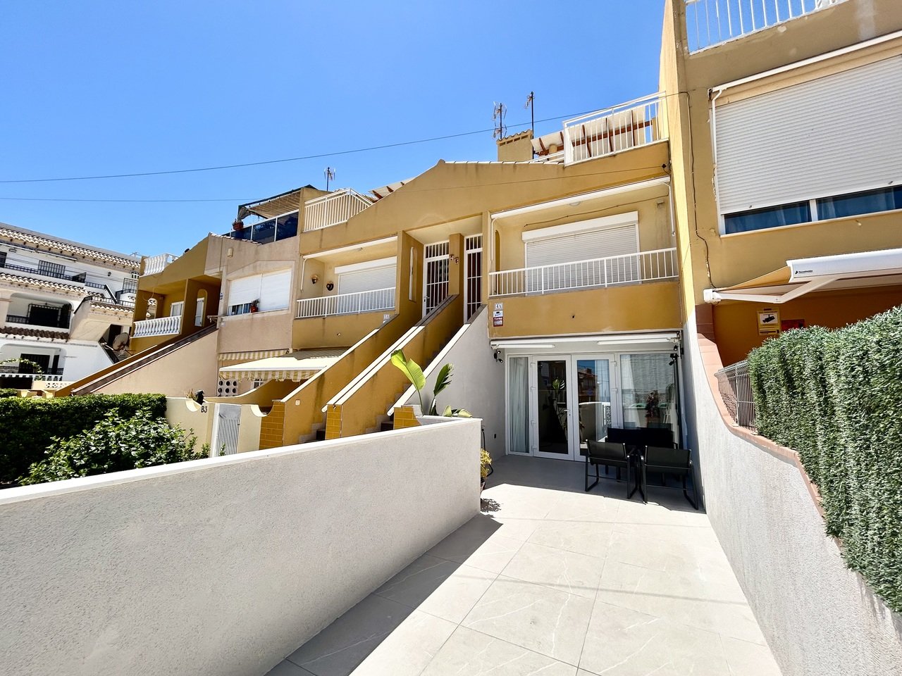 Apartamento en Torrevieja, Alicante, España 2 dormitorios, 56 m2 No. 190129