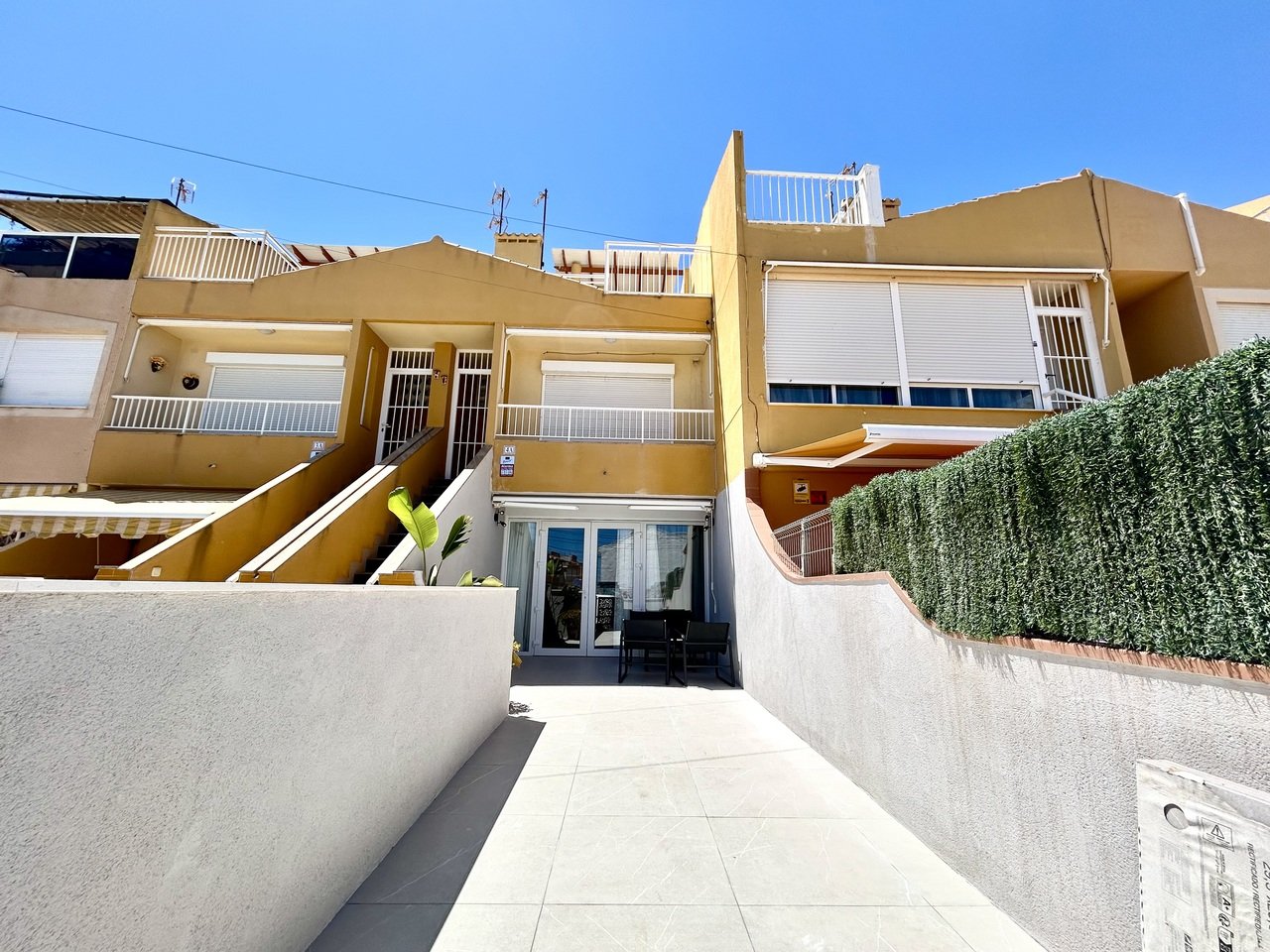 Apartamento en Torrevieja, Alicante, España 2 dormitorios, 56 m2 No. 190129